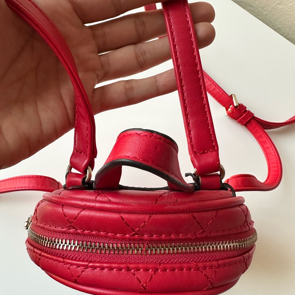 Guess Mini Backpack - image 2